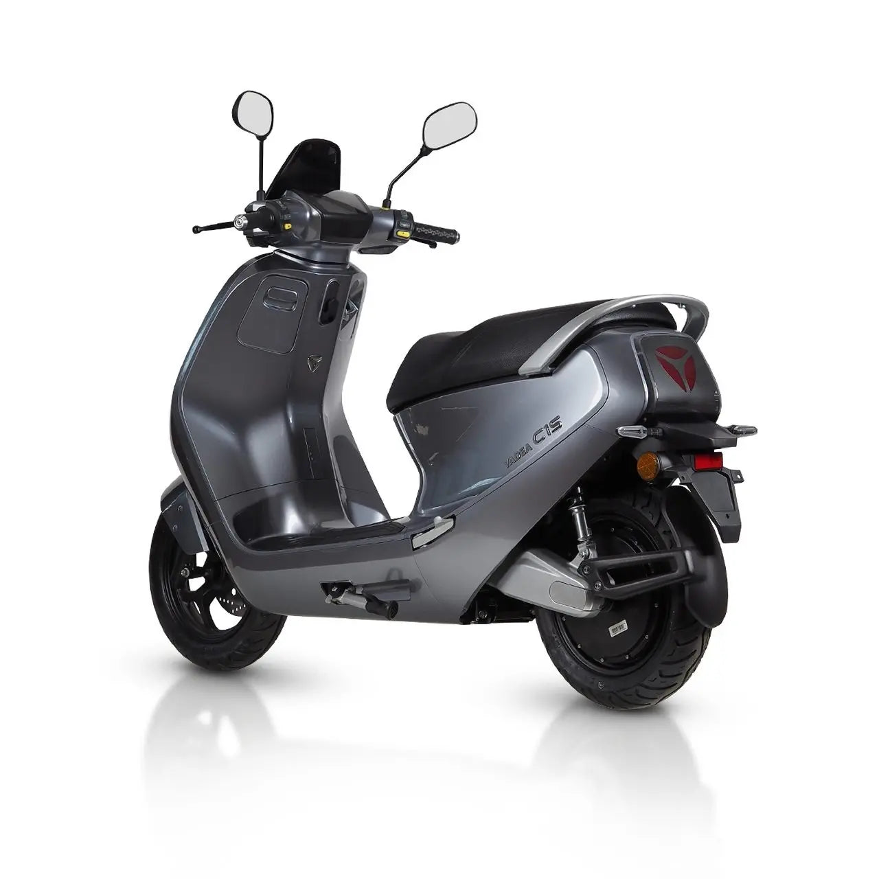 Skuter elektryczny Iamelectric Yadea C1S silver